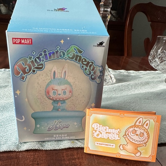 Pop Mart THE MONSTERS:Big Into Energy Series Crystal Ball Snow Globe (HAPPINESS) - Picture 1 of 6